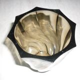 Vase en verre fumé foncé vintage