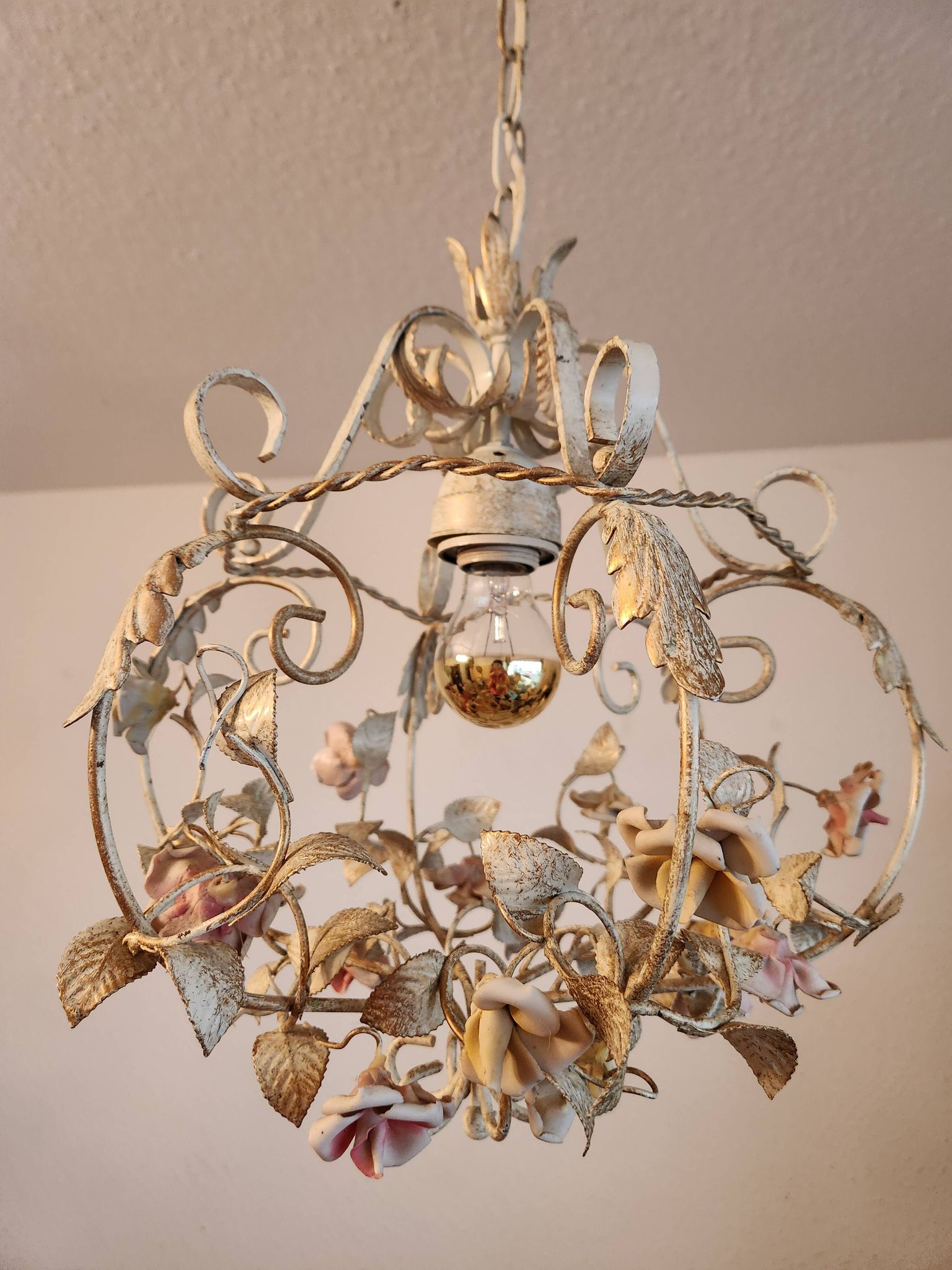 Hand-forged vintage pendant lamp with porcelain roses, Denz Neheim Hüsten