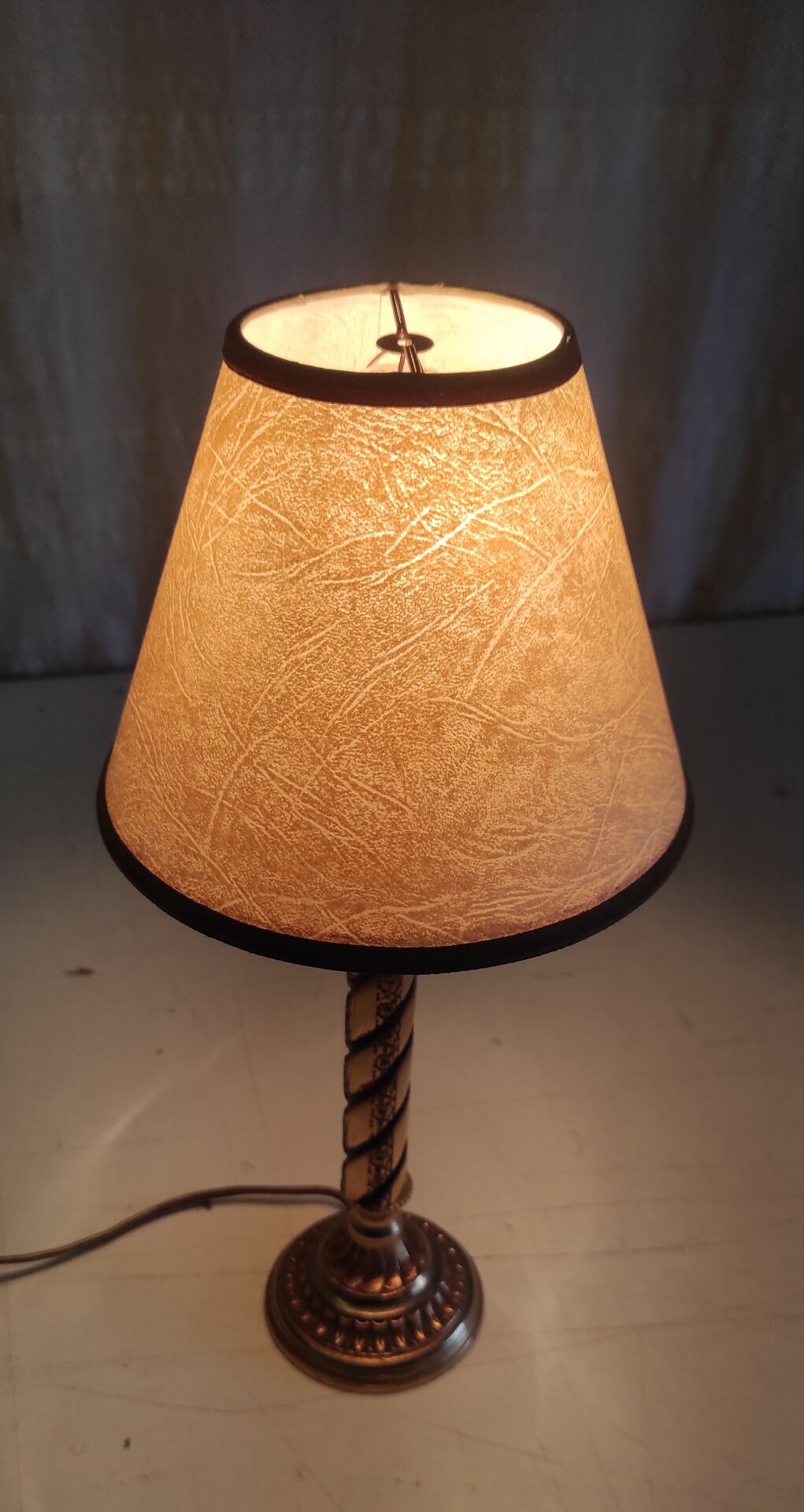 Table lamp in gold metal with clip-on shade - mid 20th century
