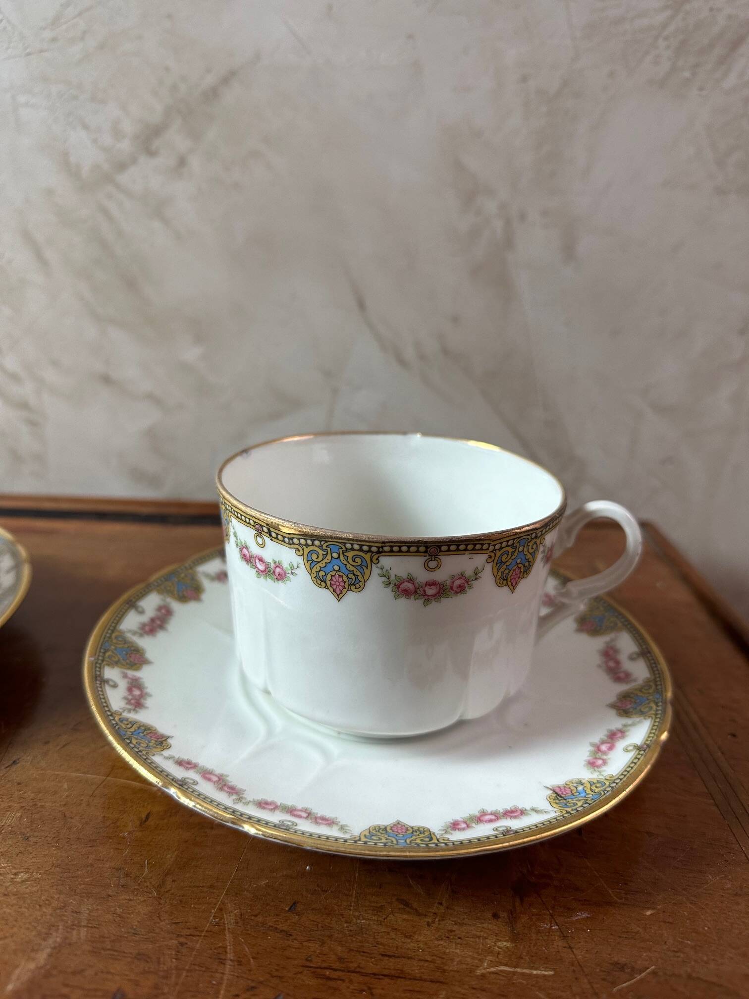 Pair of porcelain luncheons