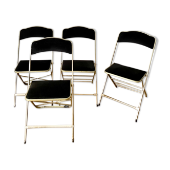 Series of 4 foldable velvet chairs