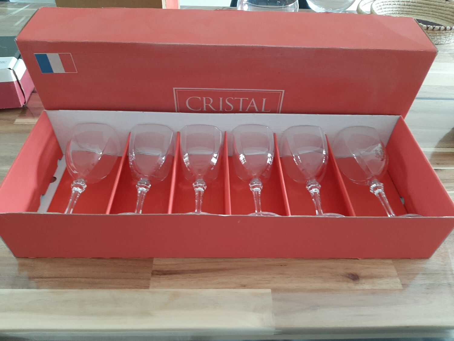 6 crystal wine glasses