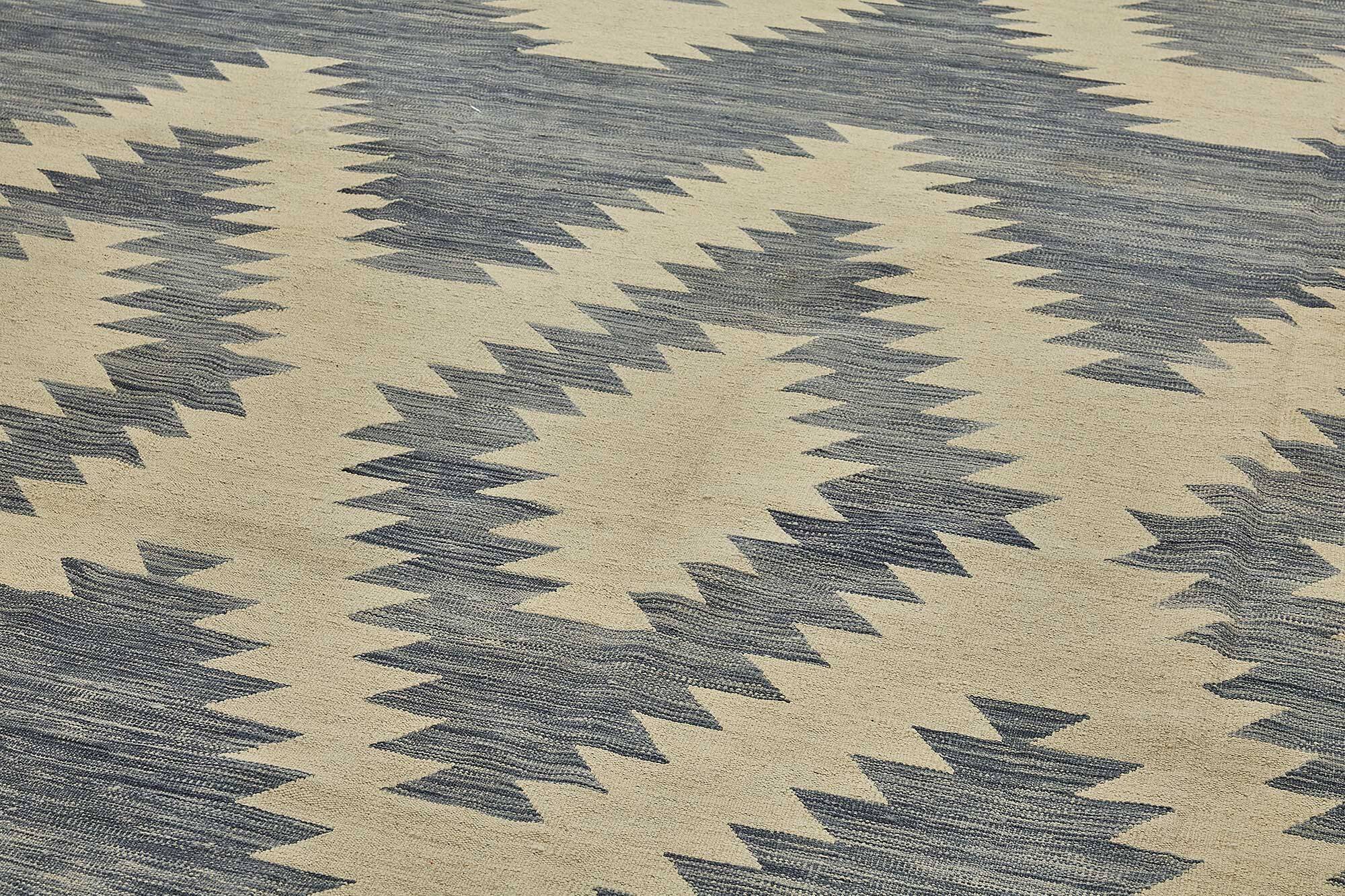 Contemporary Tribal Decorative Kilim 318 cm x 443 cm