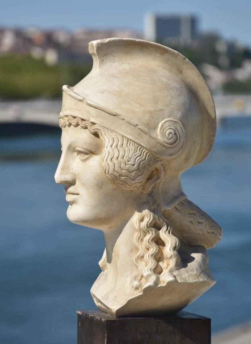 Tête de l'Athéna de Poitiers, vers 1960