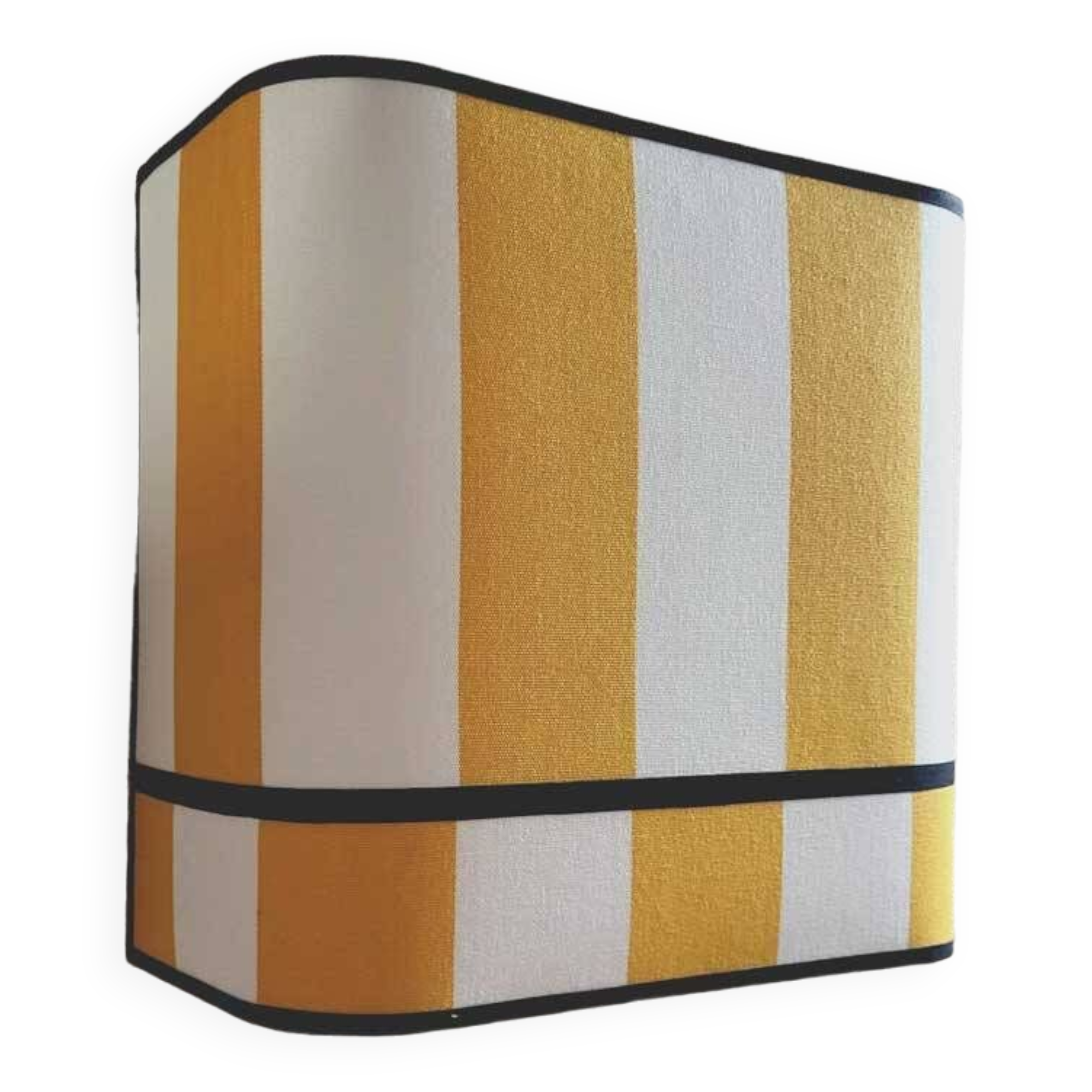 La divine – yellow deckchair striped wall light (large model).
