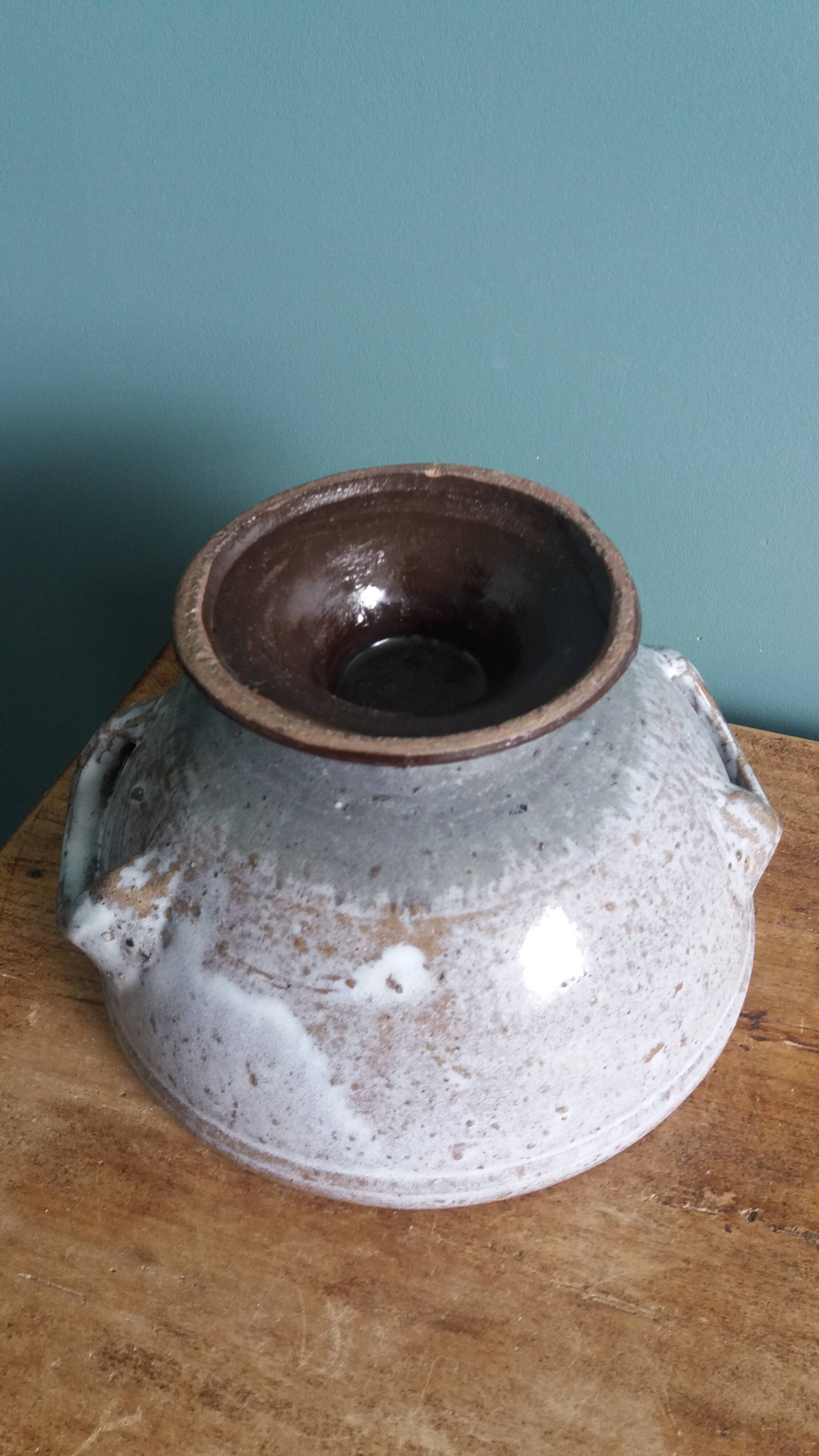 Soup tureen signed Les poteries de la Vallée Noire