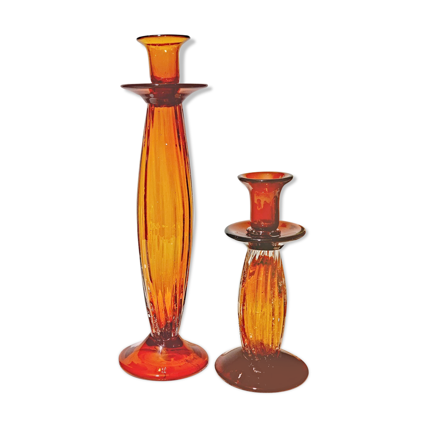 Lot of 2 amber glass candlesticks blown bubbled
