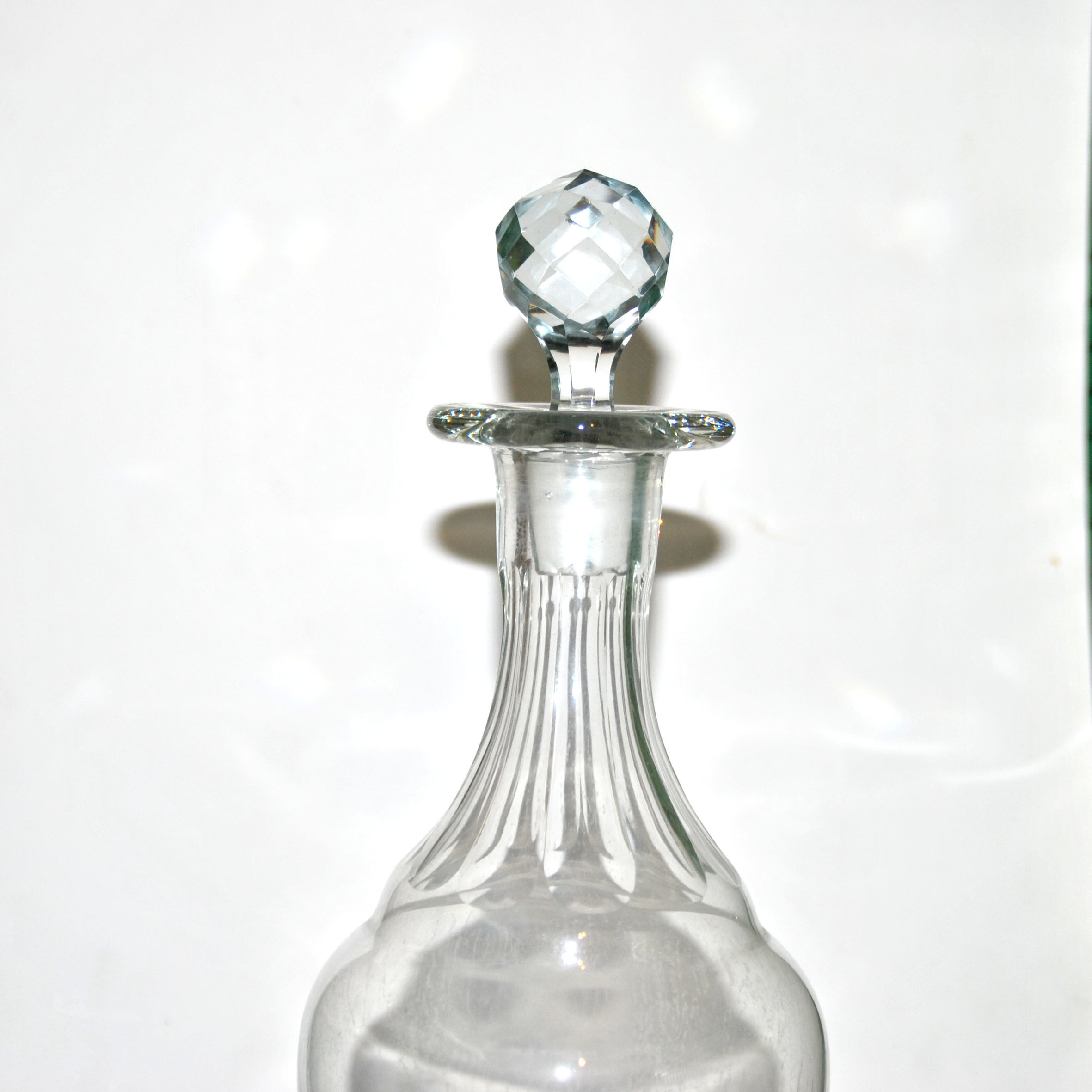 Old-time bistrot crystal carafe cut with flat ribs 1900