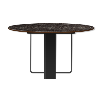 Felice dining table