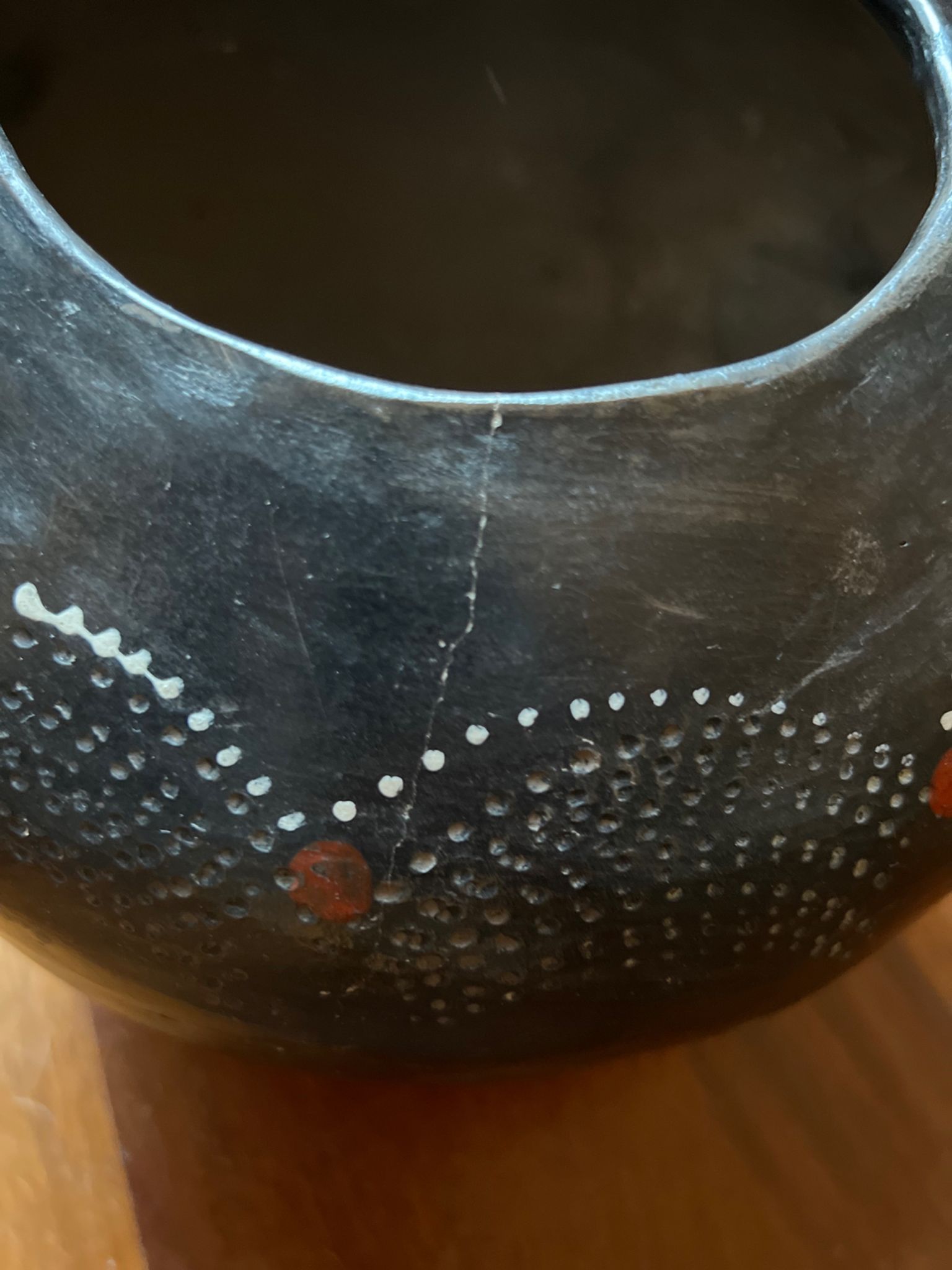 Zulu earthenware pottery - South Africa