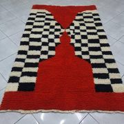 Berber Moroccan rug decorated 250cm x 150cm