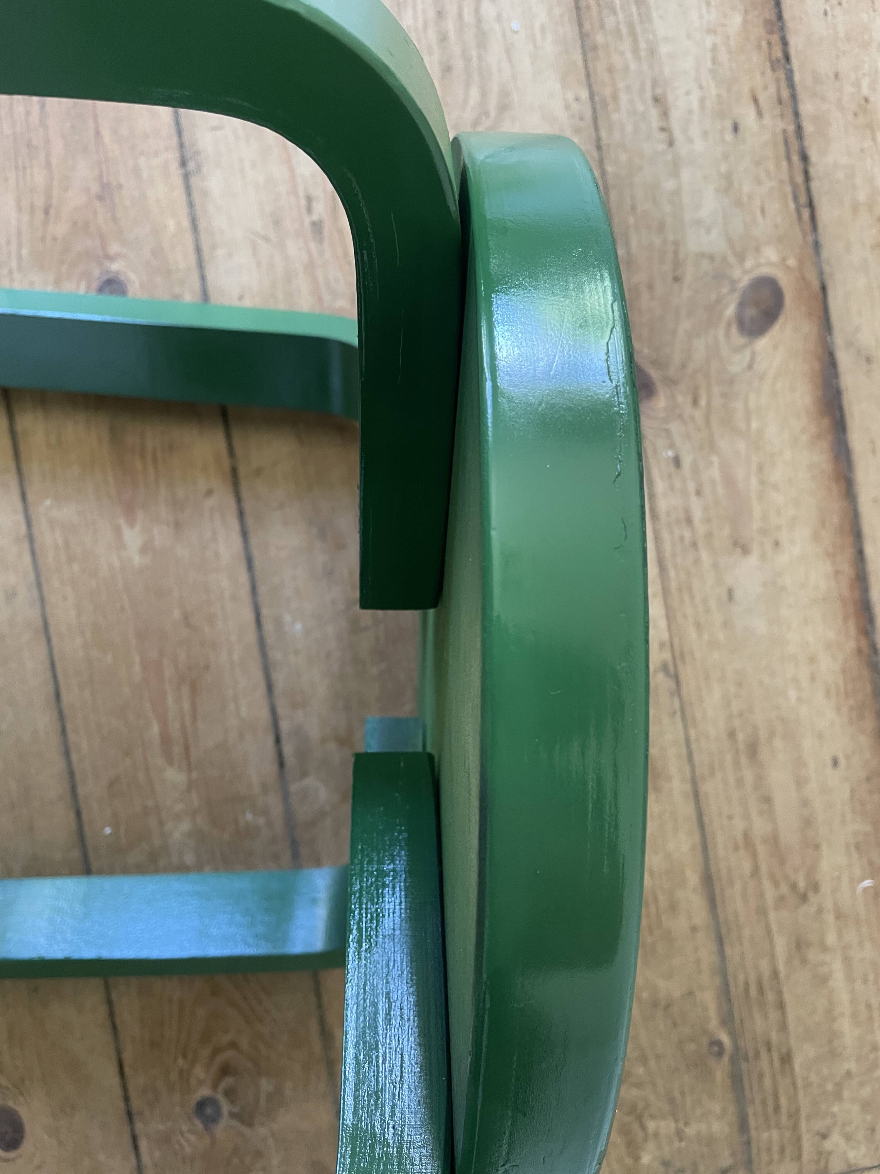 Tabouret Style Alvar Aalto vert