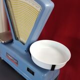 Old commercial scale brand testut lacquered leaded sky