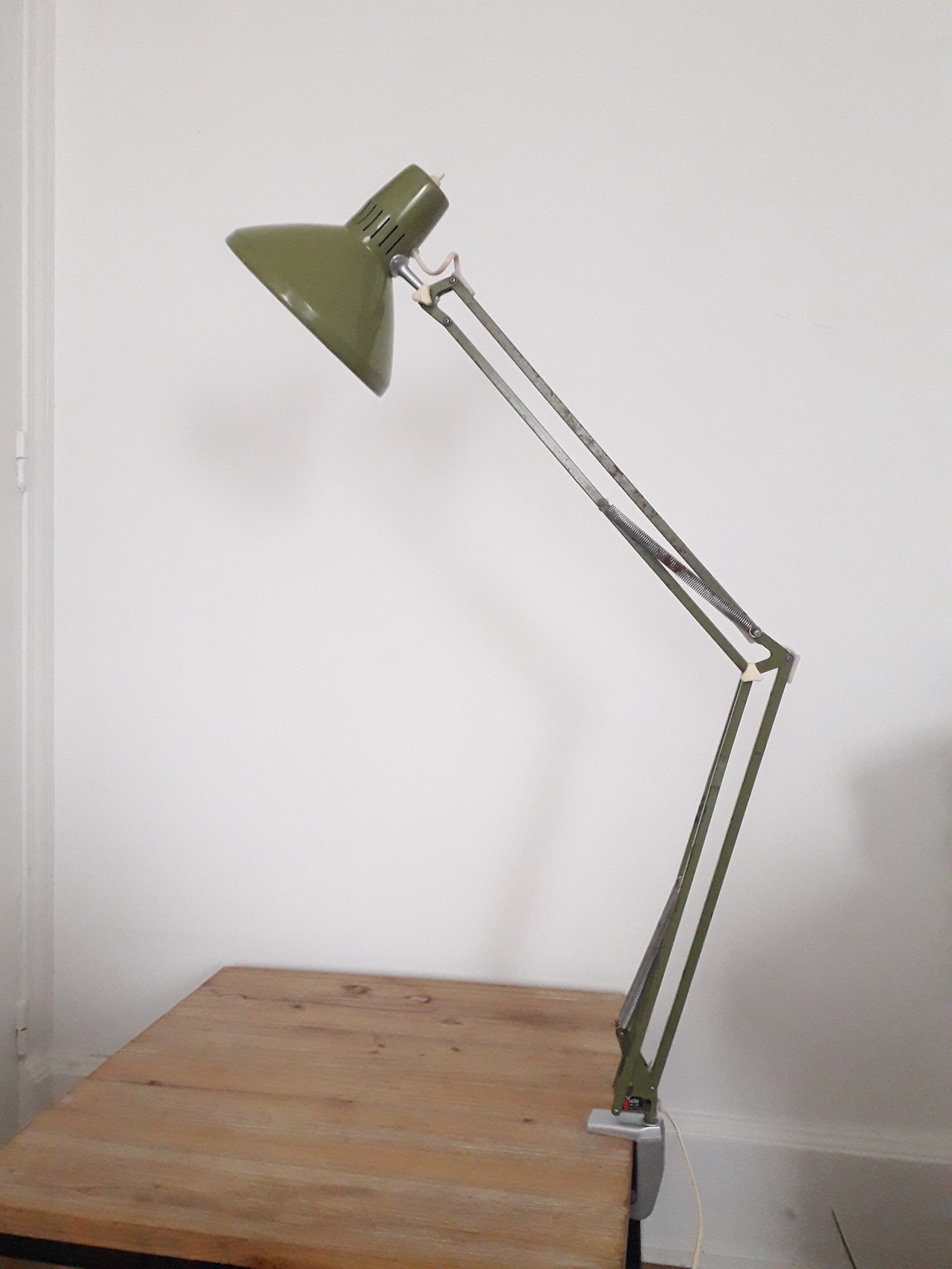 Lampe articulée Ledu type 2312 atelier architecte métal laqué vert -1970