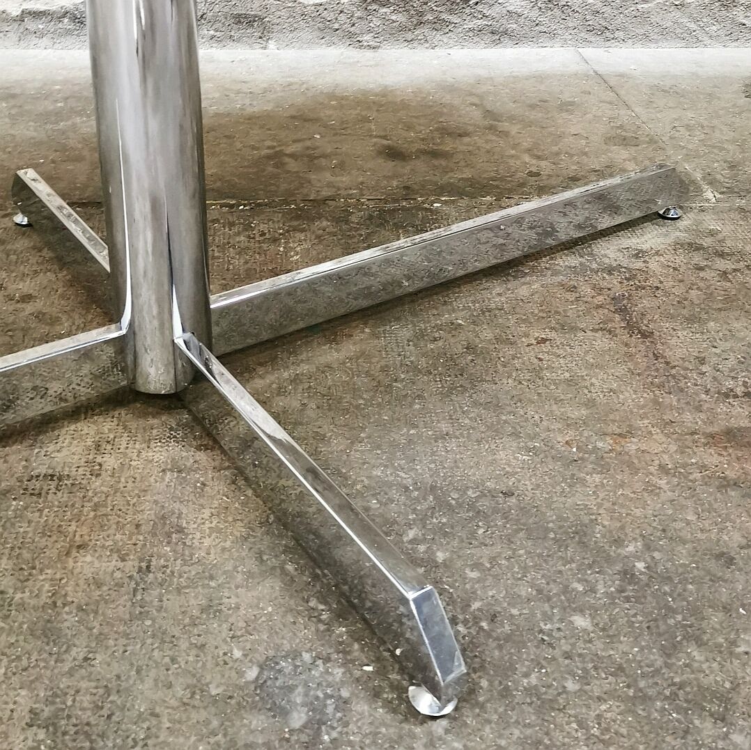 Oval dining table, Roche Bobois, 1970