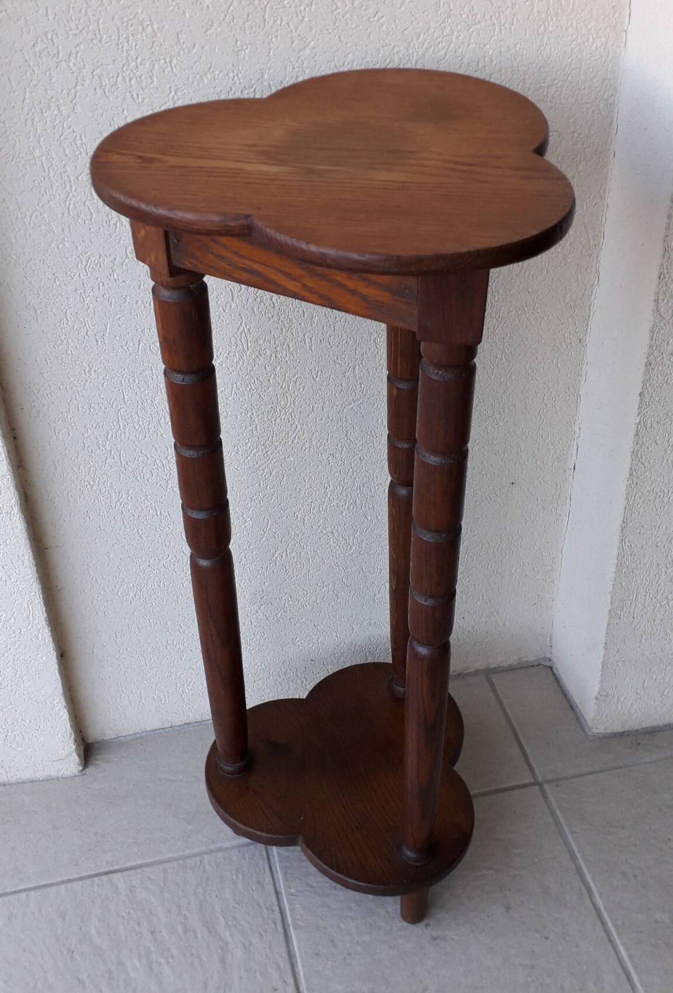Sellette en bois
