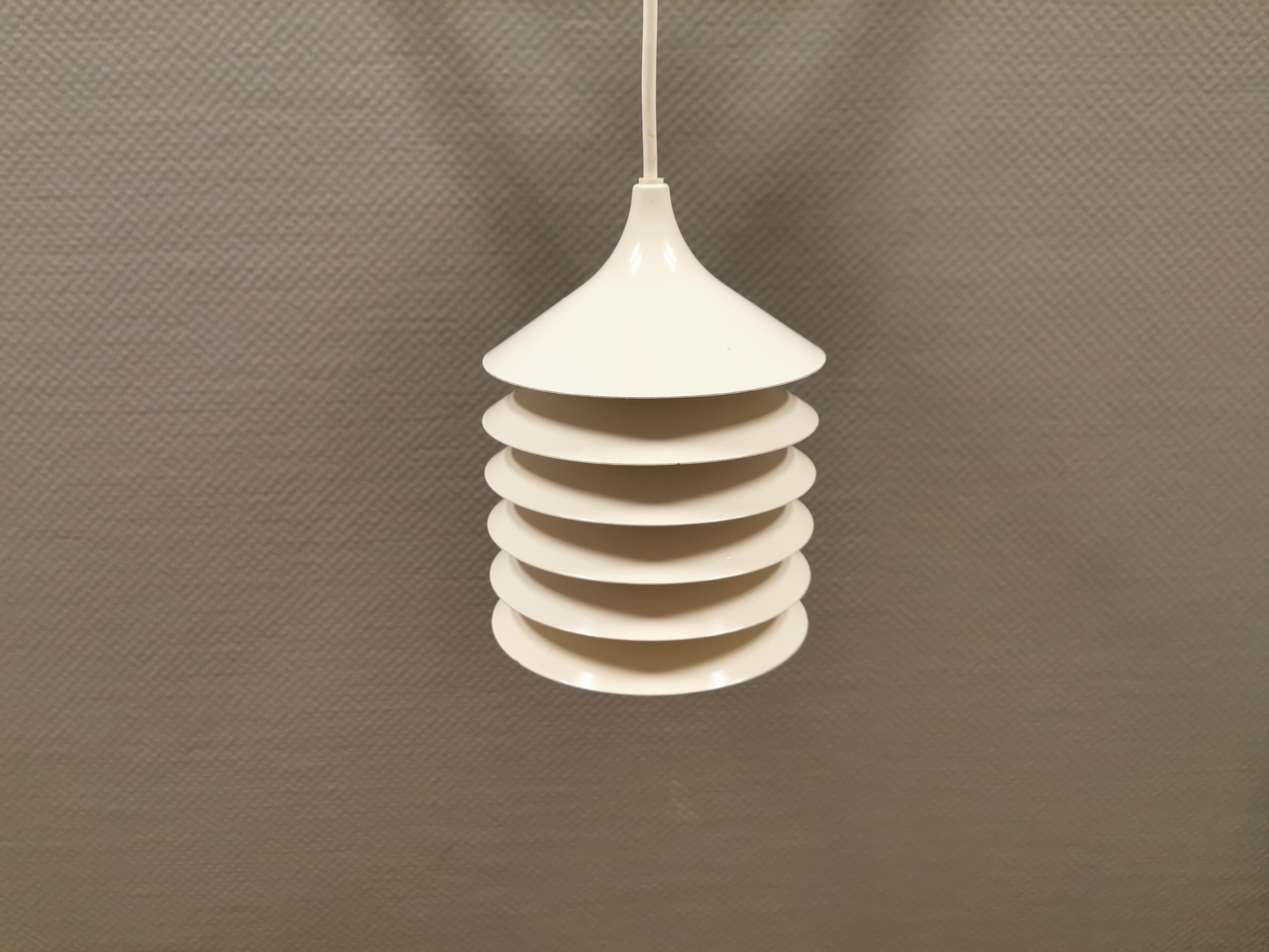 Suspension IKEA Duett, design de Bent Gantzel-Boysen,