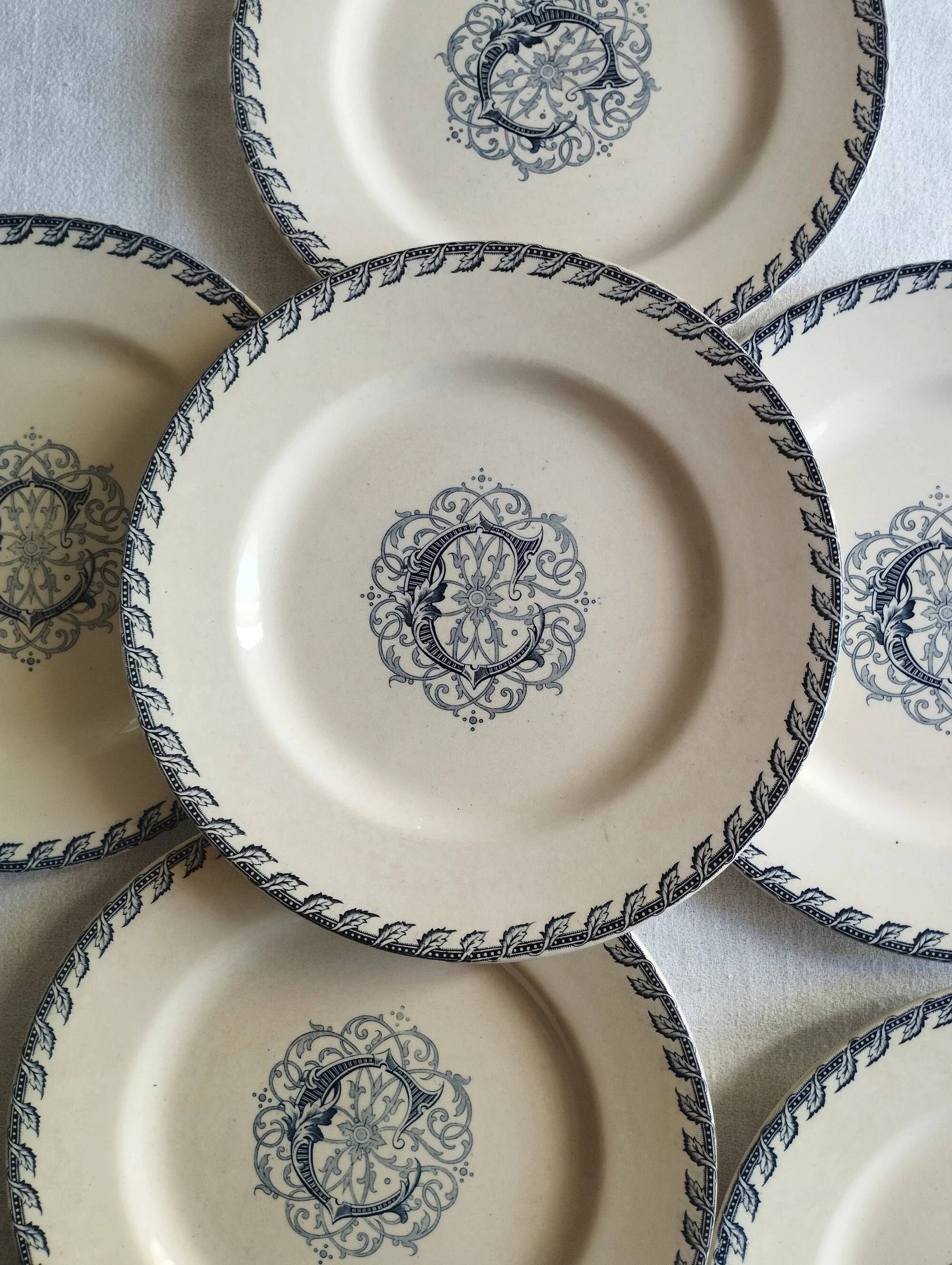 KG Lunéville - 6 flat plates made of ironstone monogrammed "C"