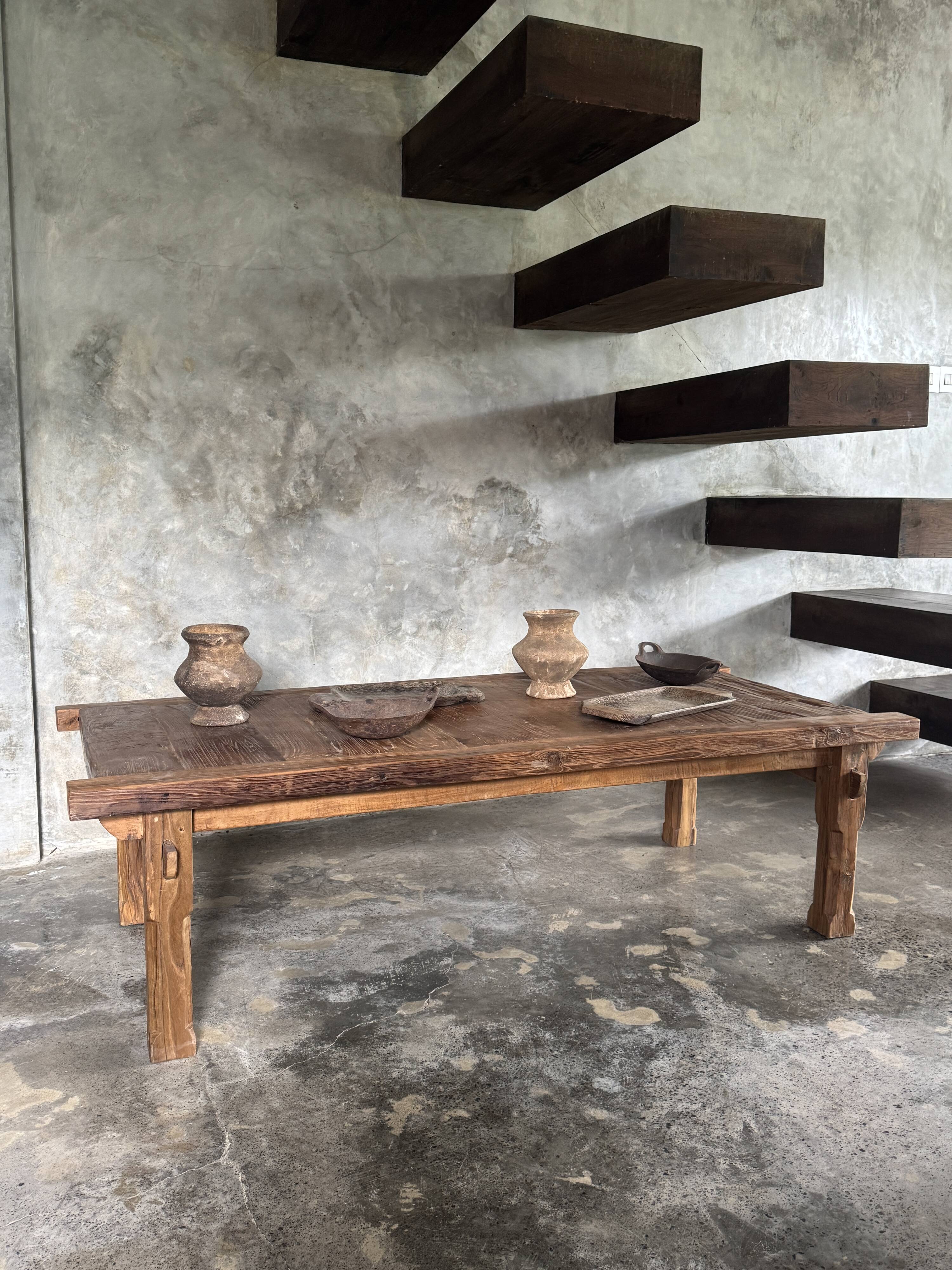 Large upcycled golden teak coffee table L1m60 W70 H45