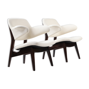 Fauteuils conçus par Louis van Teeffelen