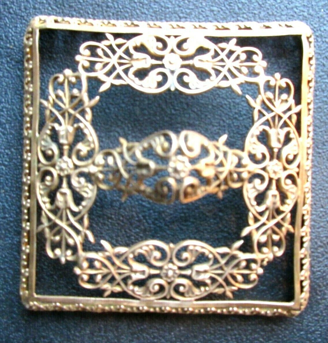 Baccarat and gilded bronze crystal box, Ancient women and lions, CHARLES X