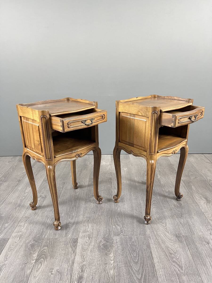 Pair of Louis XV style bedside tables in wood, 20th century