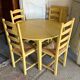 Table à manger et chaises
