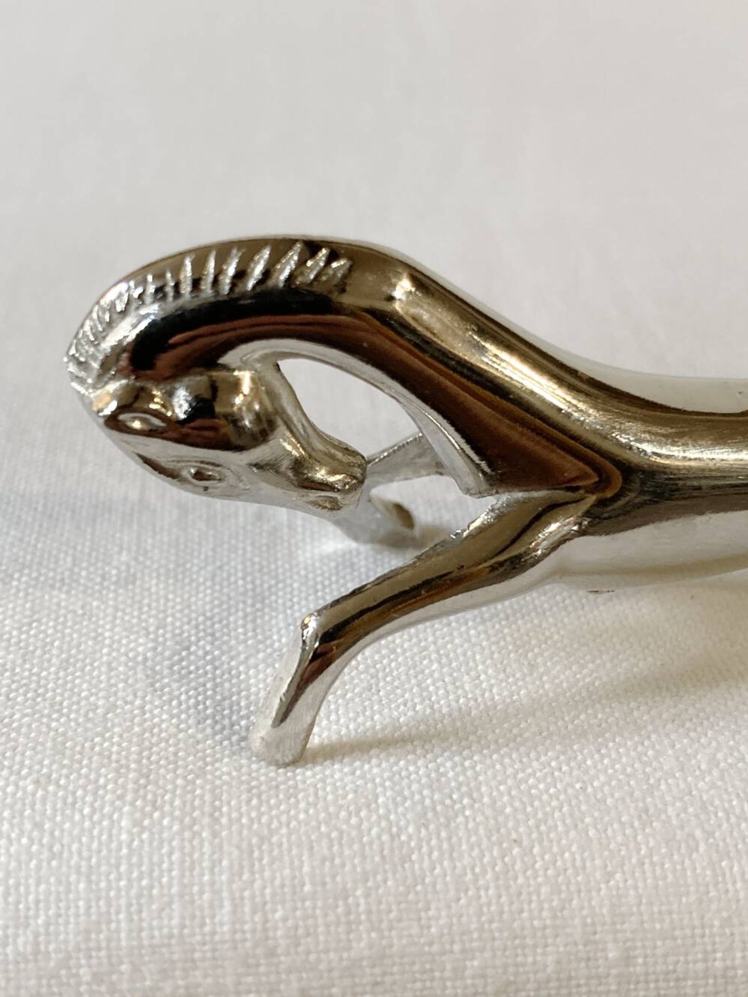 6 silver-plated knife rests in the shape of a horse. 1960s