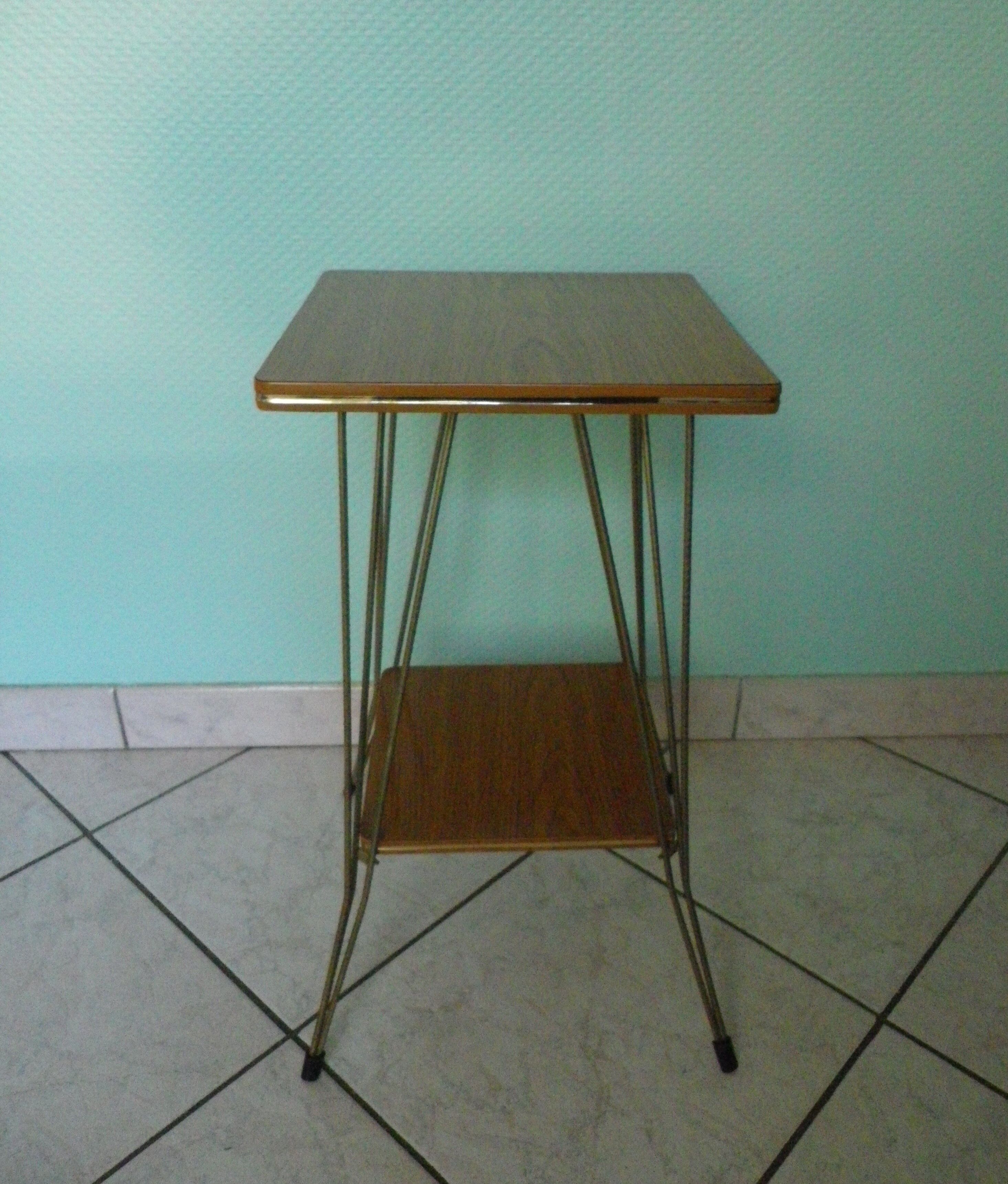 Formica side shelf, 2 shelves, gold metal - 60s