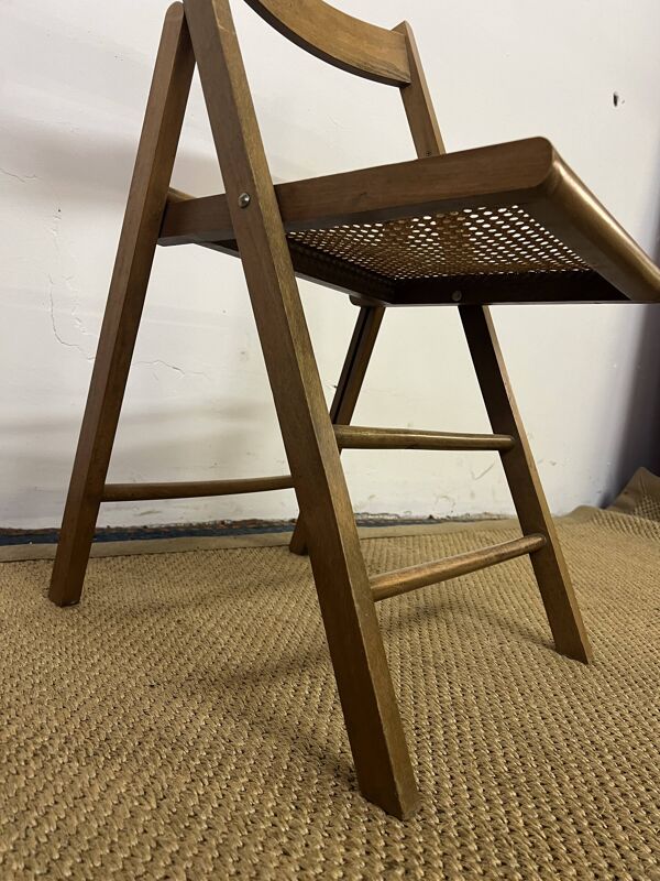 Chaise pliante en bois et cannage vintage