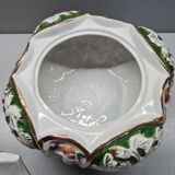 Soupière sur pied de lion en céramique Italienne, style antique capodimonte