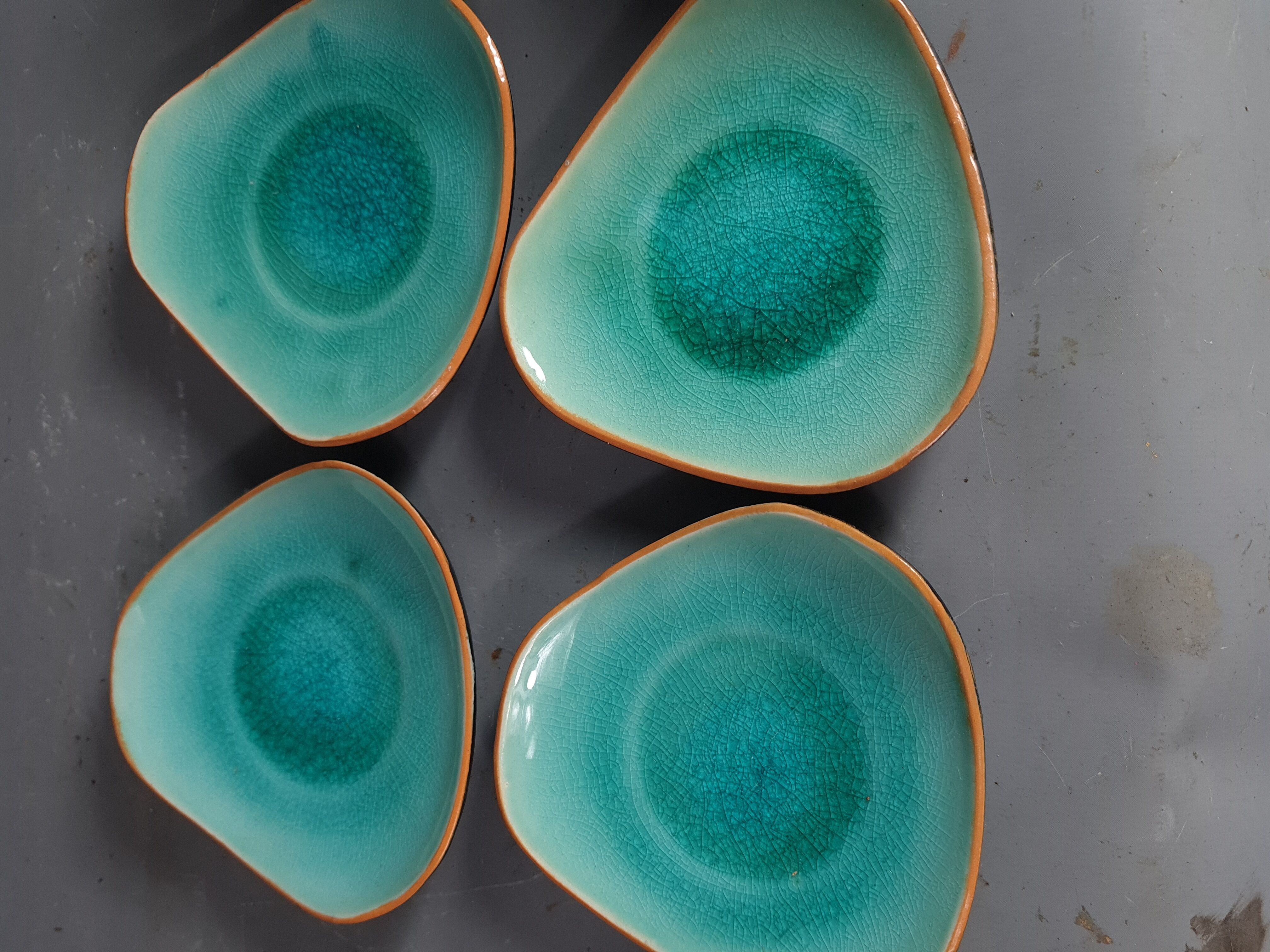 4-cup coffee set and 1980s pourer.