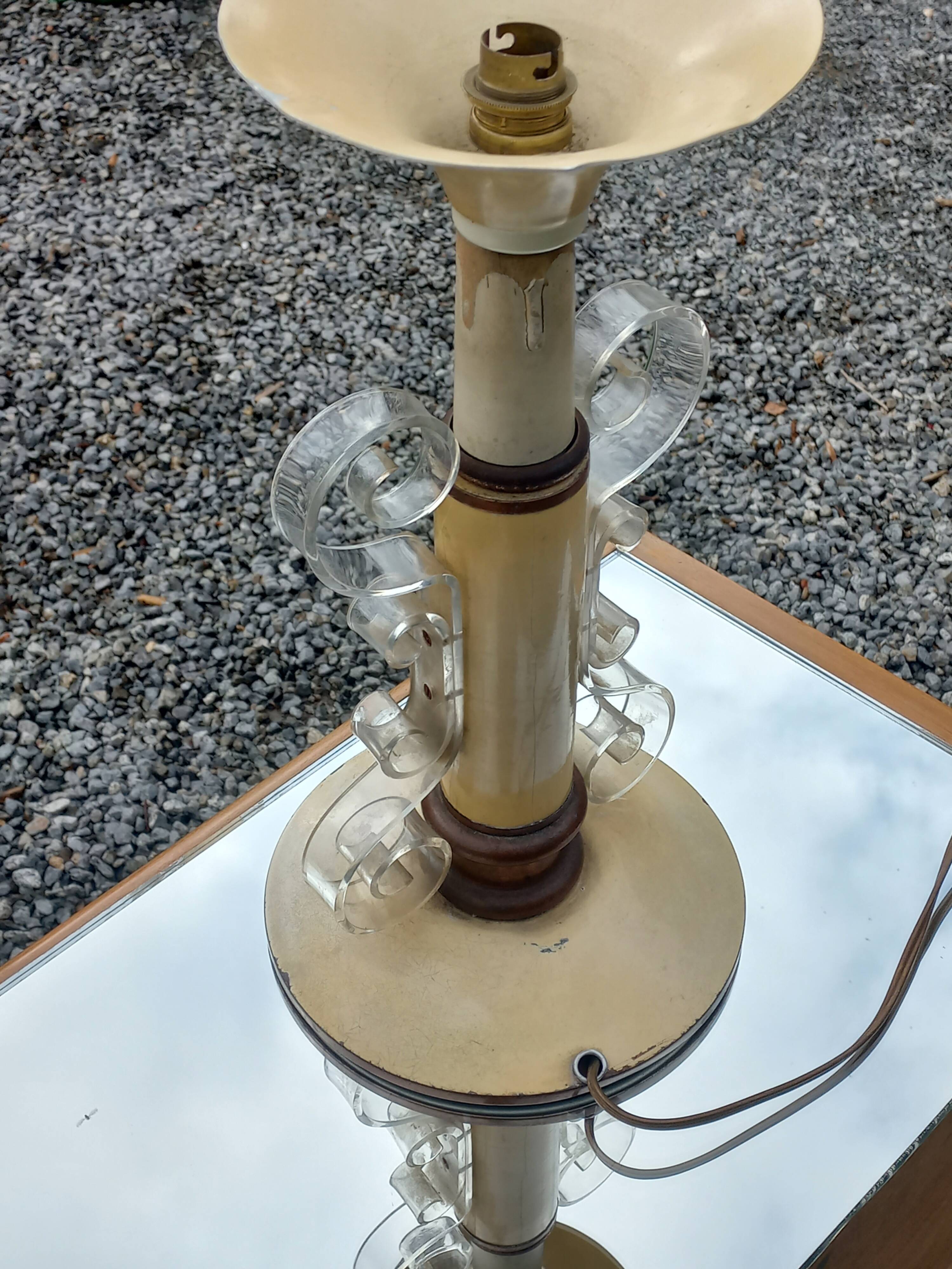 Lampe vintage des années 50 tôle, plexi et bois