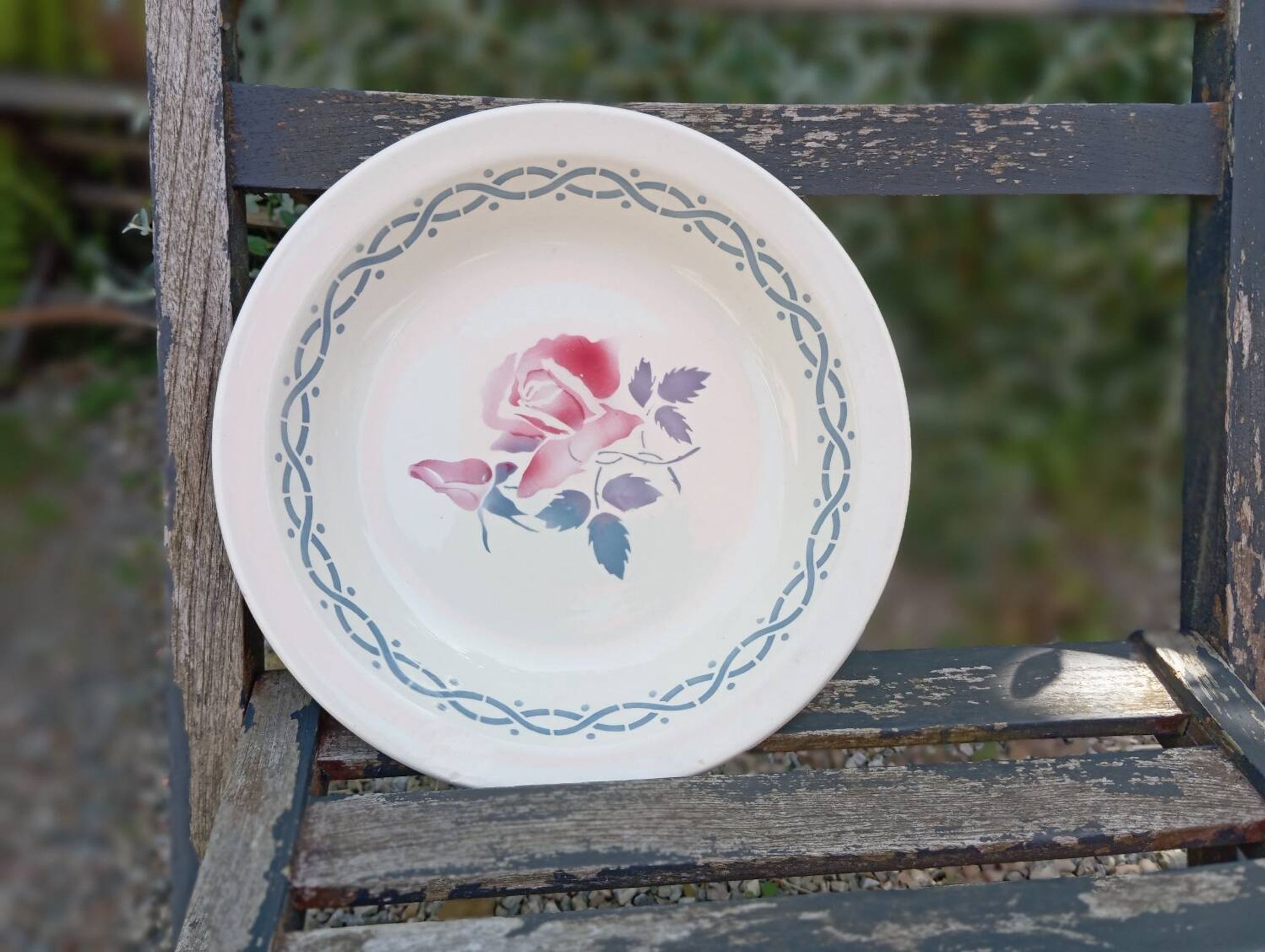 Round hollow dish or large plate, Janine model by Digoin, 1930/40