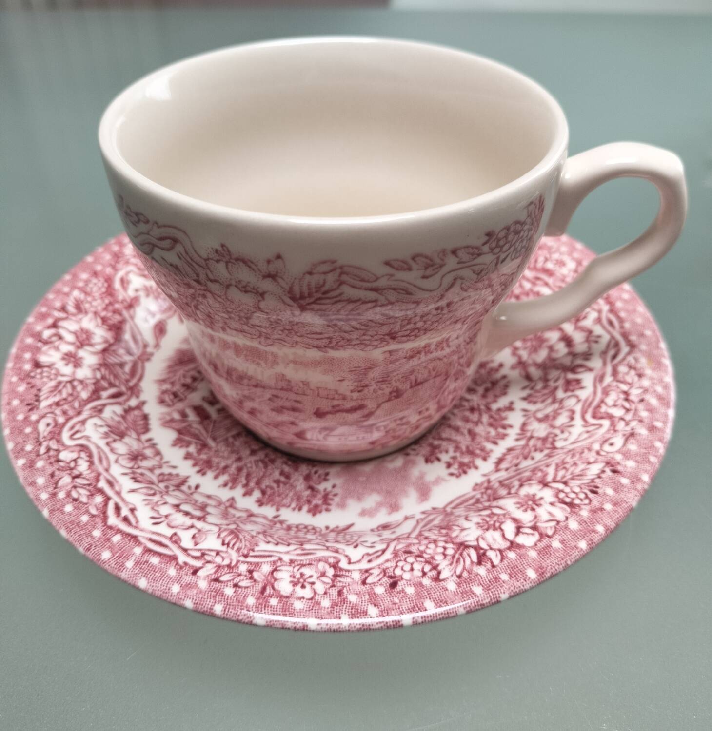 English teacups