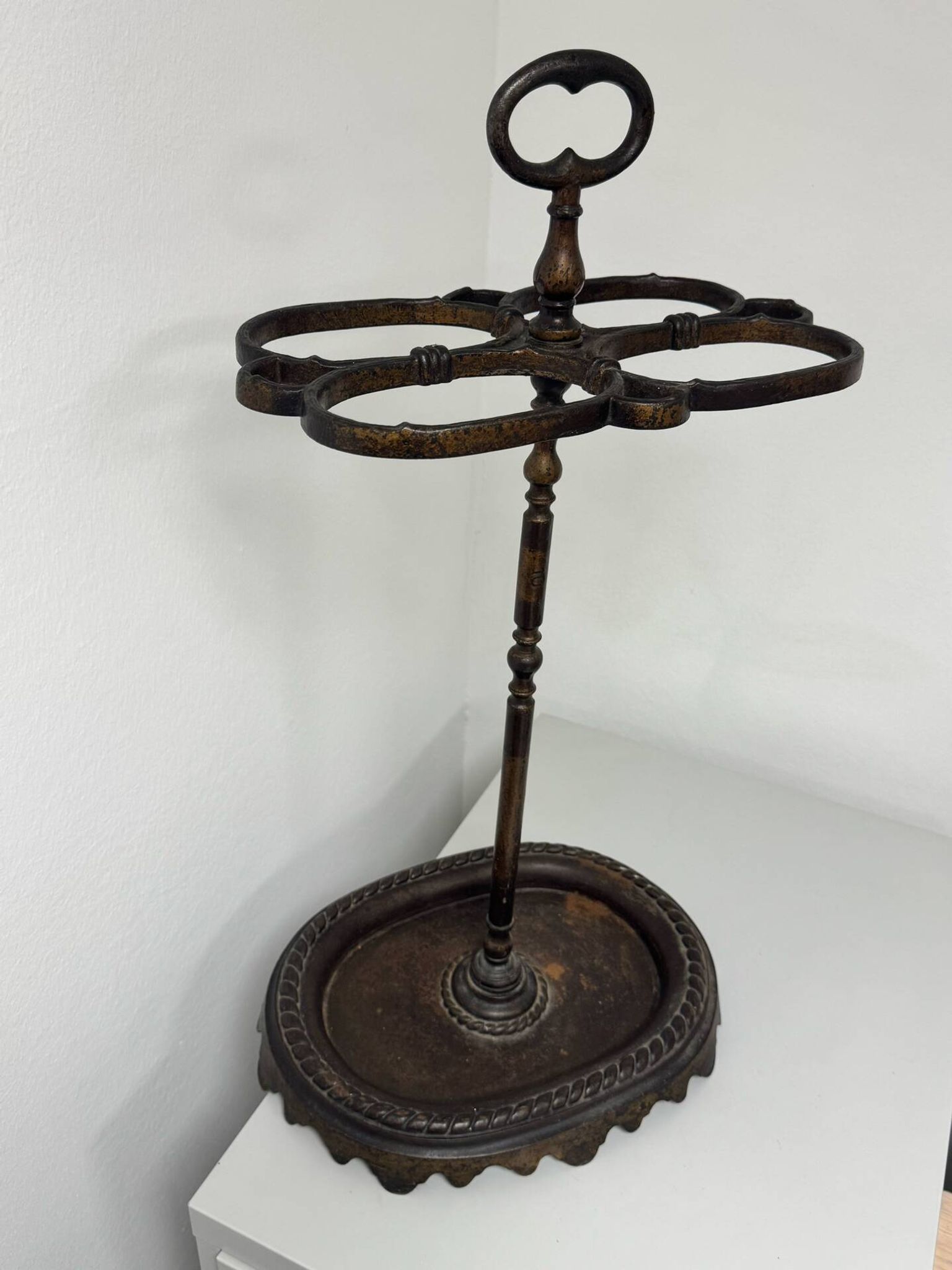 Umbrella stand, cast iron cane holder from the 19th century / Napoleon III style