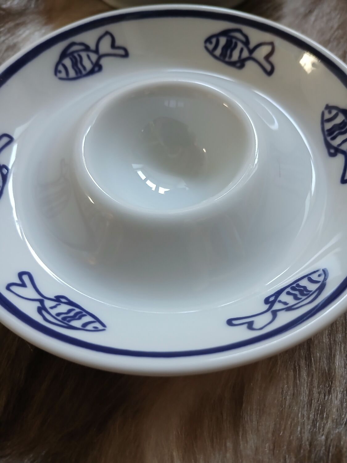 4 White Square Egg Cups