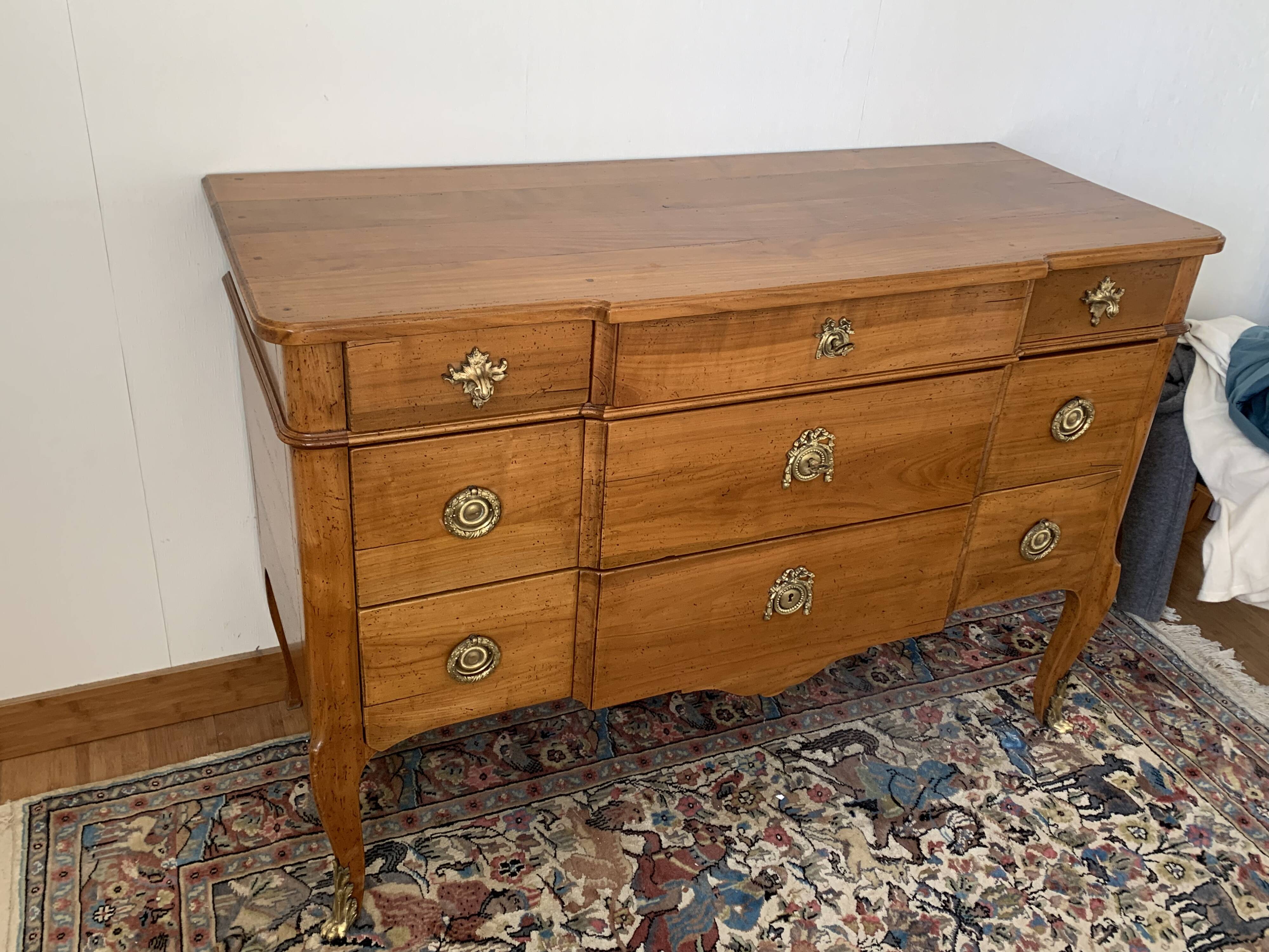 Commode à ressaut en Merisier Style Transition