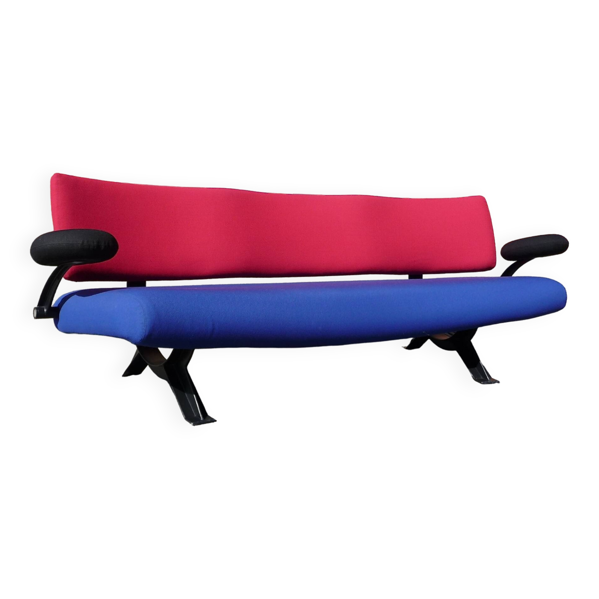 Three-seater canapé design model Orbit by Artifort, Netherlands, 1990s.