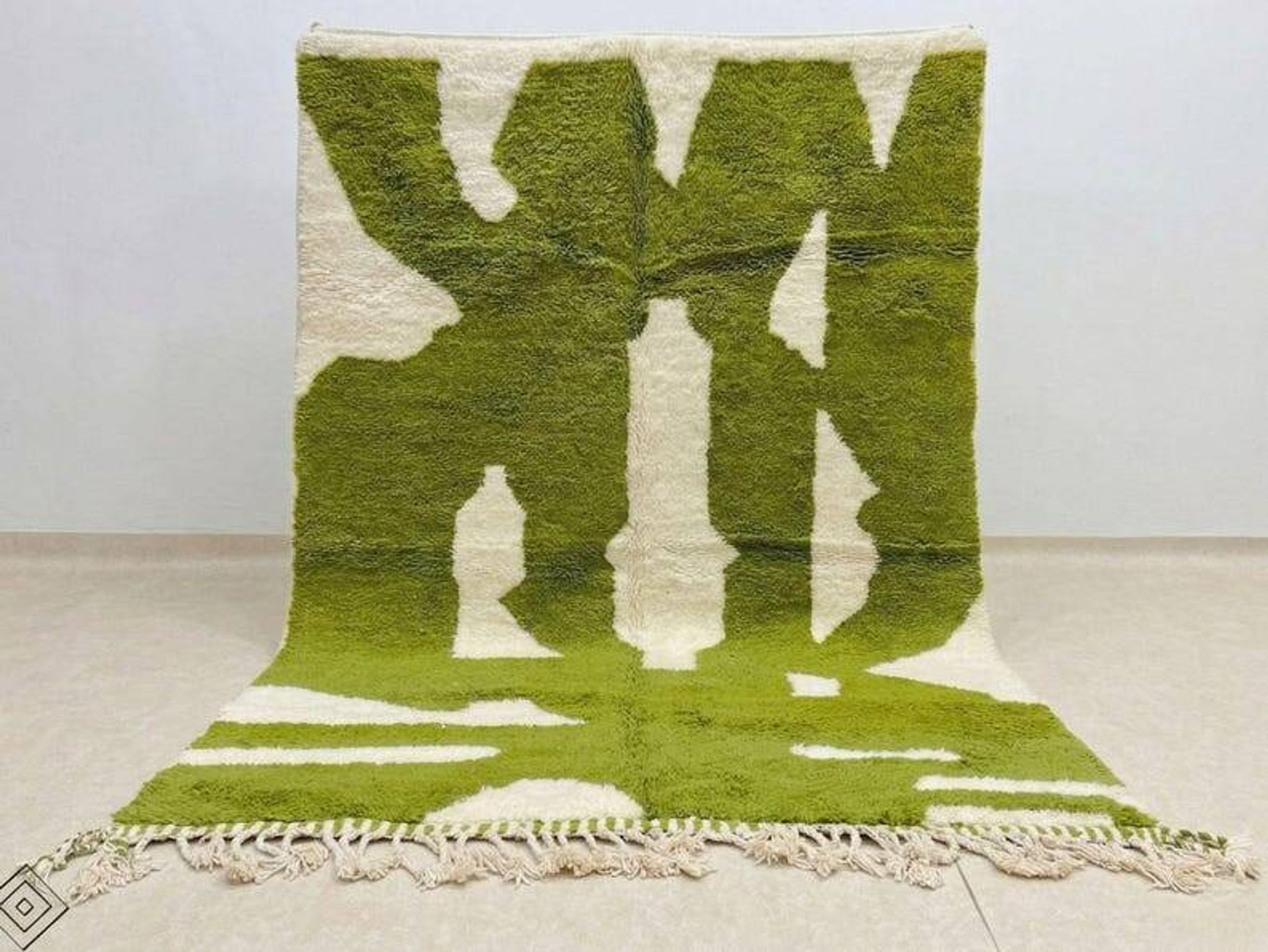 Unique Berber Moroccan rug 250cm x 200cm