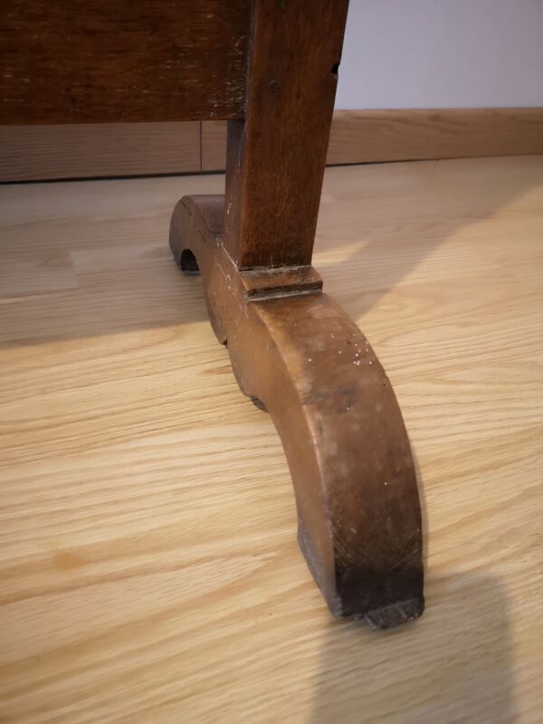 Table de vigneron ronde dessus cuir d'origine incrustation dorée