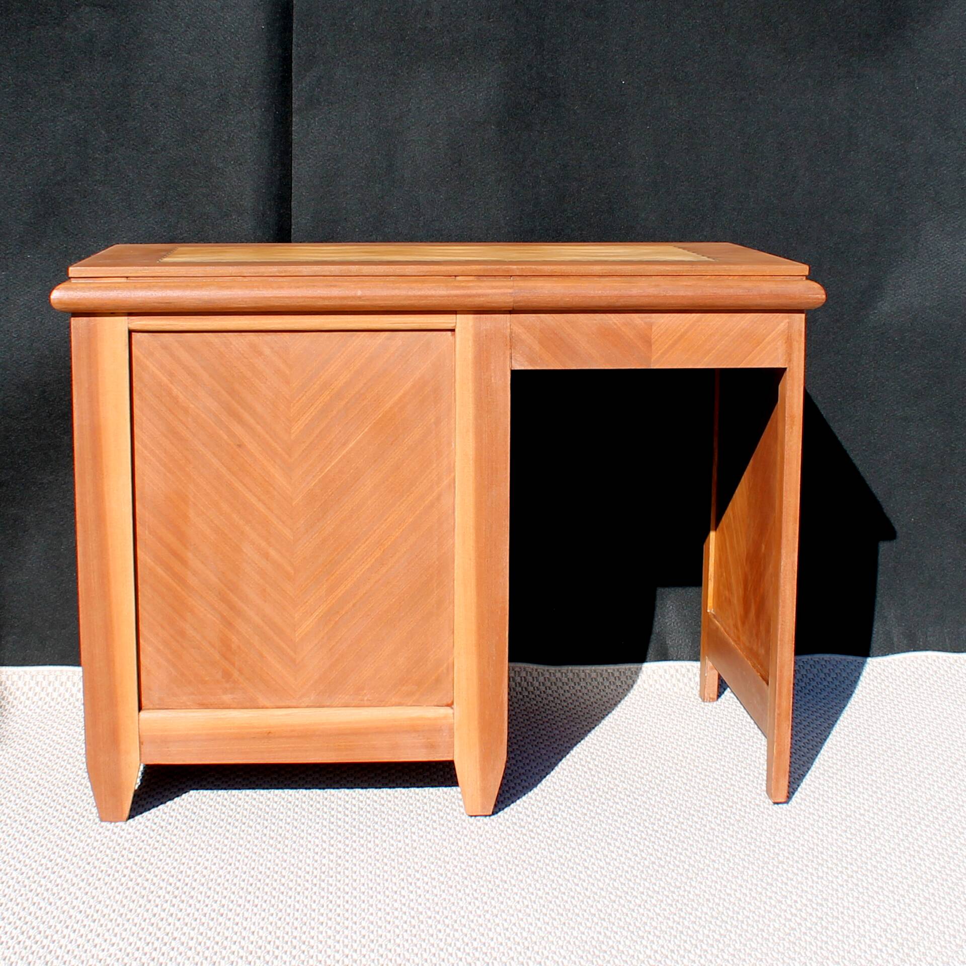 Small vintage desk in sapelli wood.