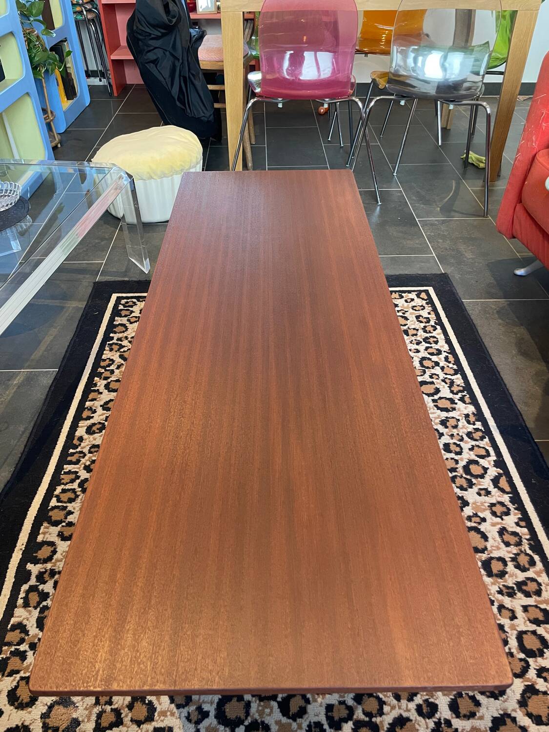 Scandinavian coffee table from the 60s-70s in solid wood – fully renovated.