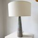 Lampe de table céramique bleue style 1950