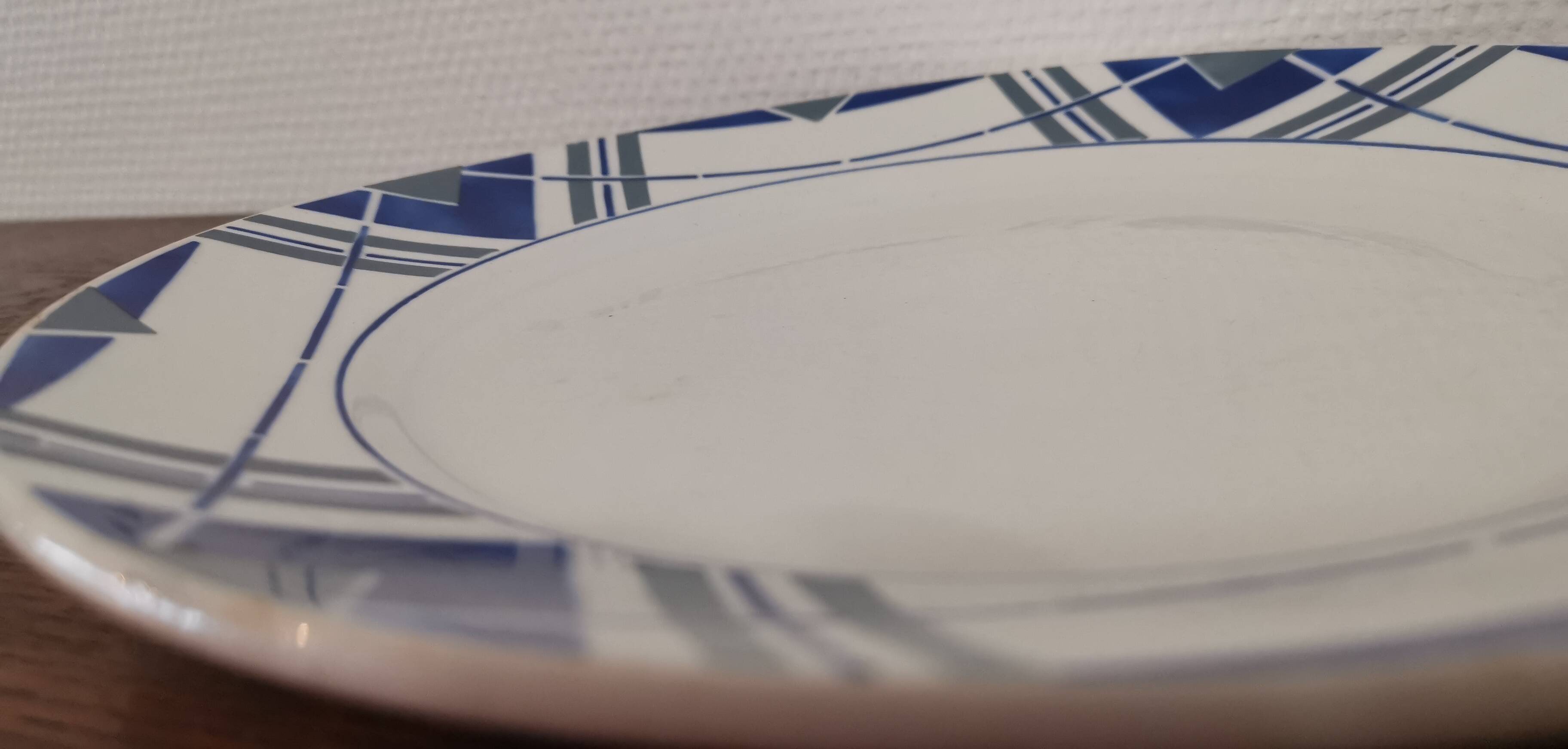 Old St Amand Céranord dish Basque model