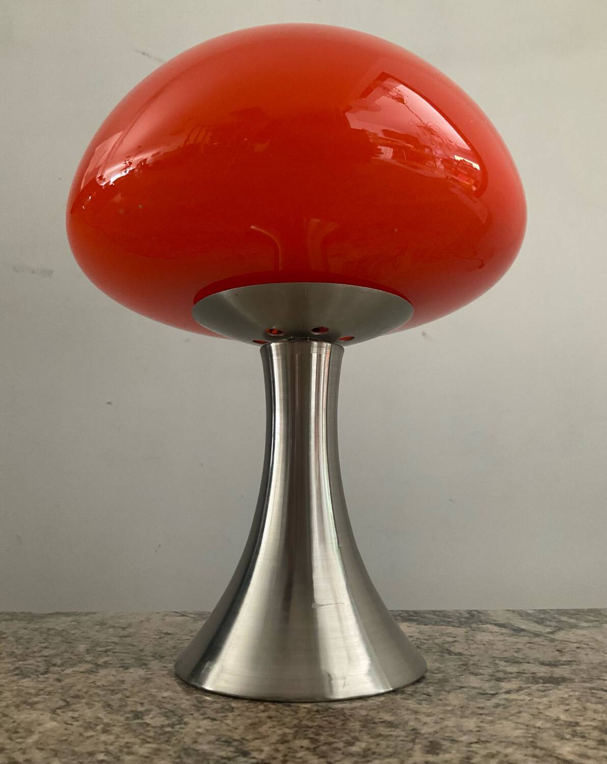 Lampe champignon vintage en opaline et métal