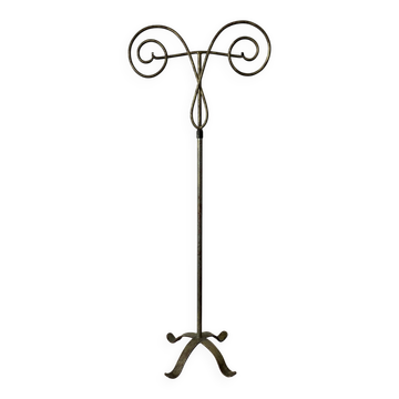 Chamber valet arabesques