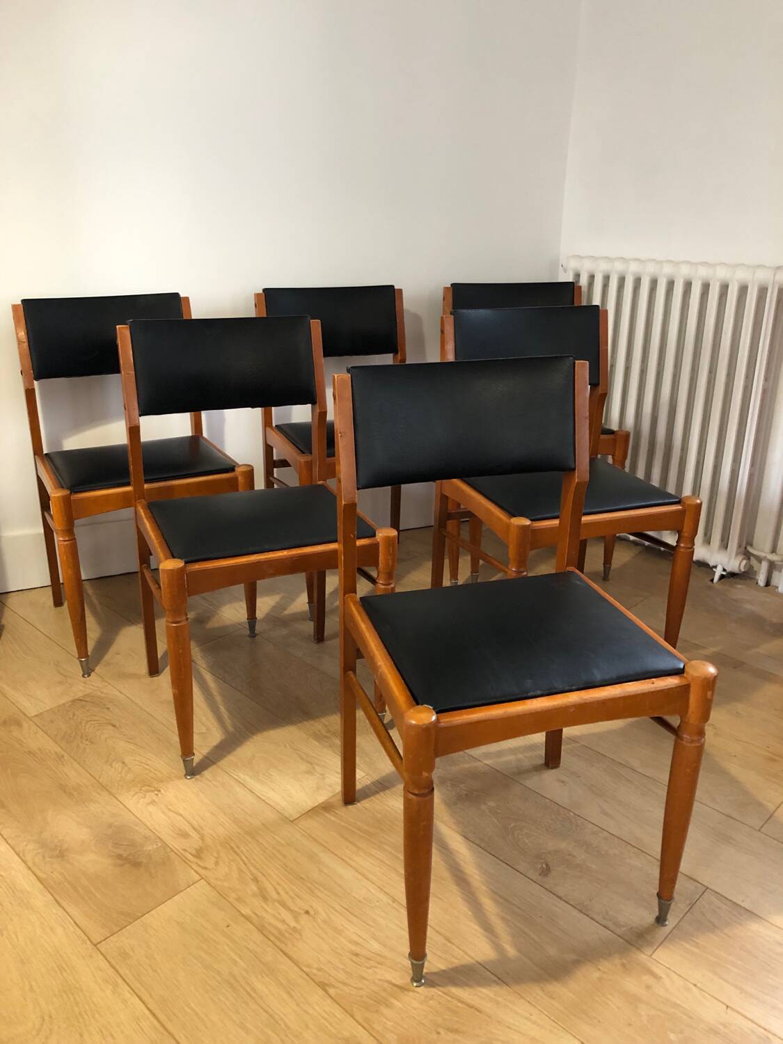 Series of 6 vintage Scandinavian style chairs