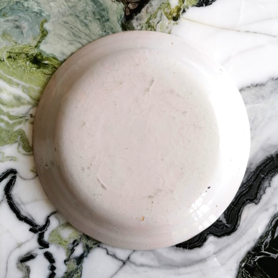 Plate earthenware of Bordeaux, late eighteenth century