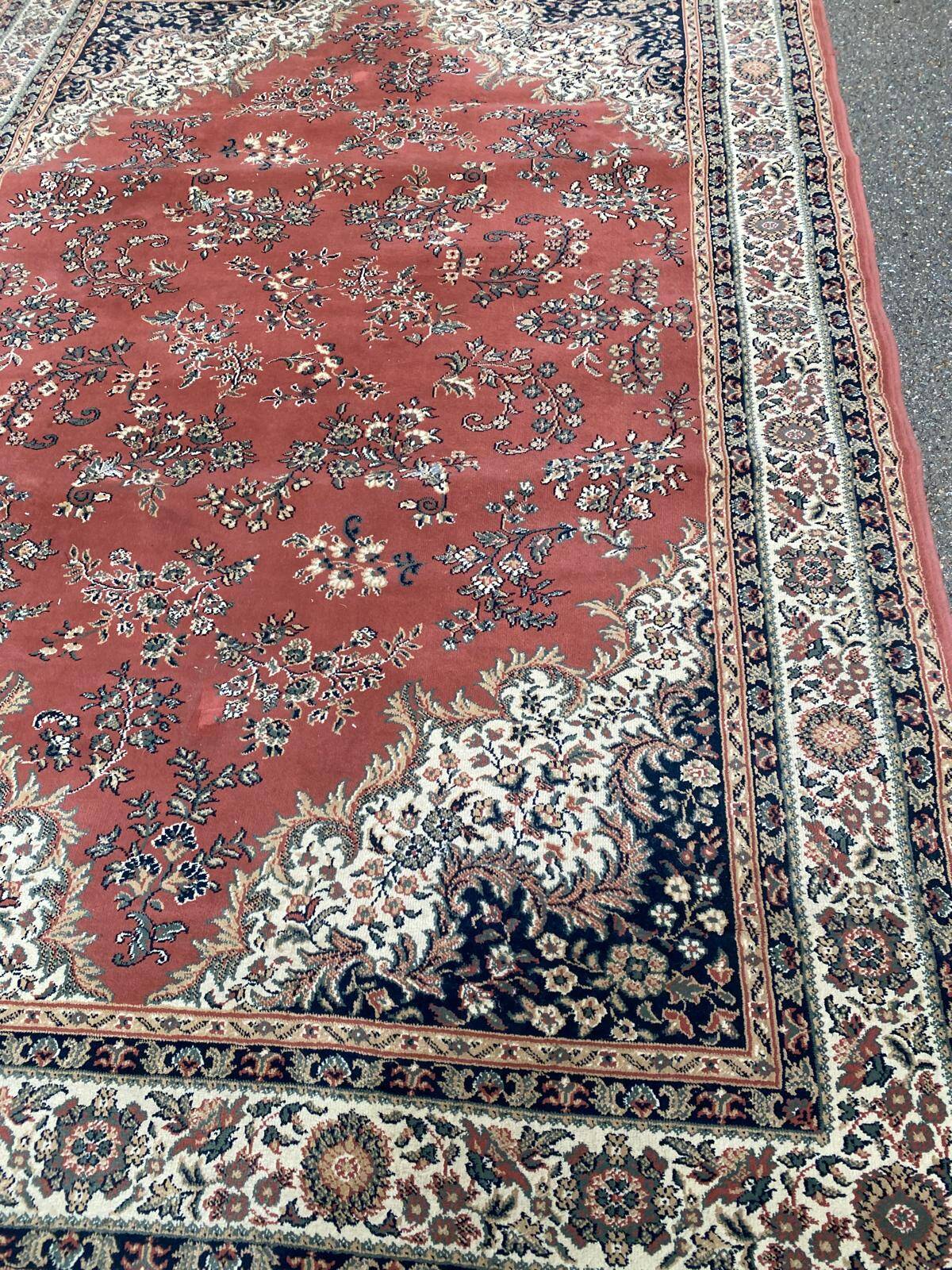 Large Persian burgundy rug in Khorassan wool 250x350cm